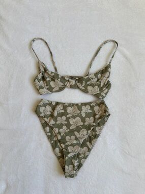 Benoa Swim Butterfly Ginger Set